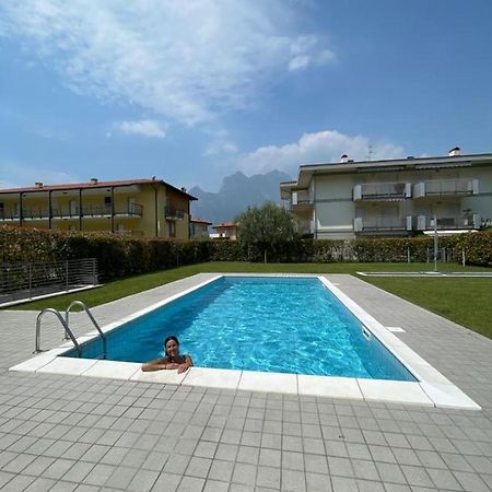 דירות טורבולה Garden & Pool Perugini מראה חיצוני תמונה
